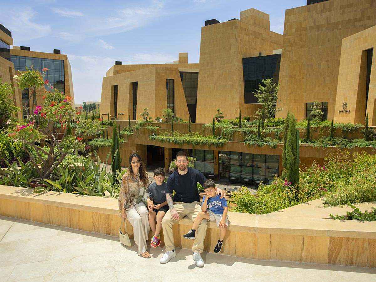 Viaje de la familia Messi a Riad: Via Riyadh